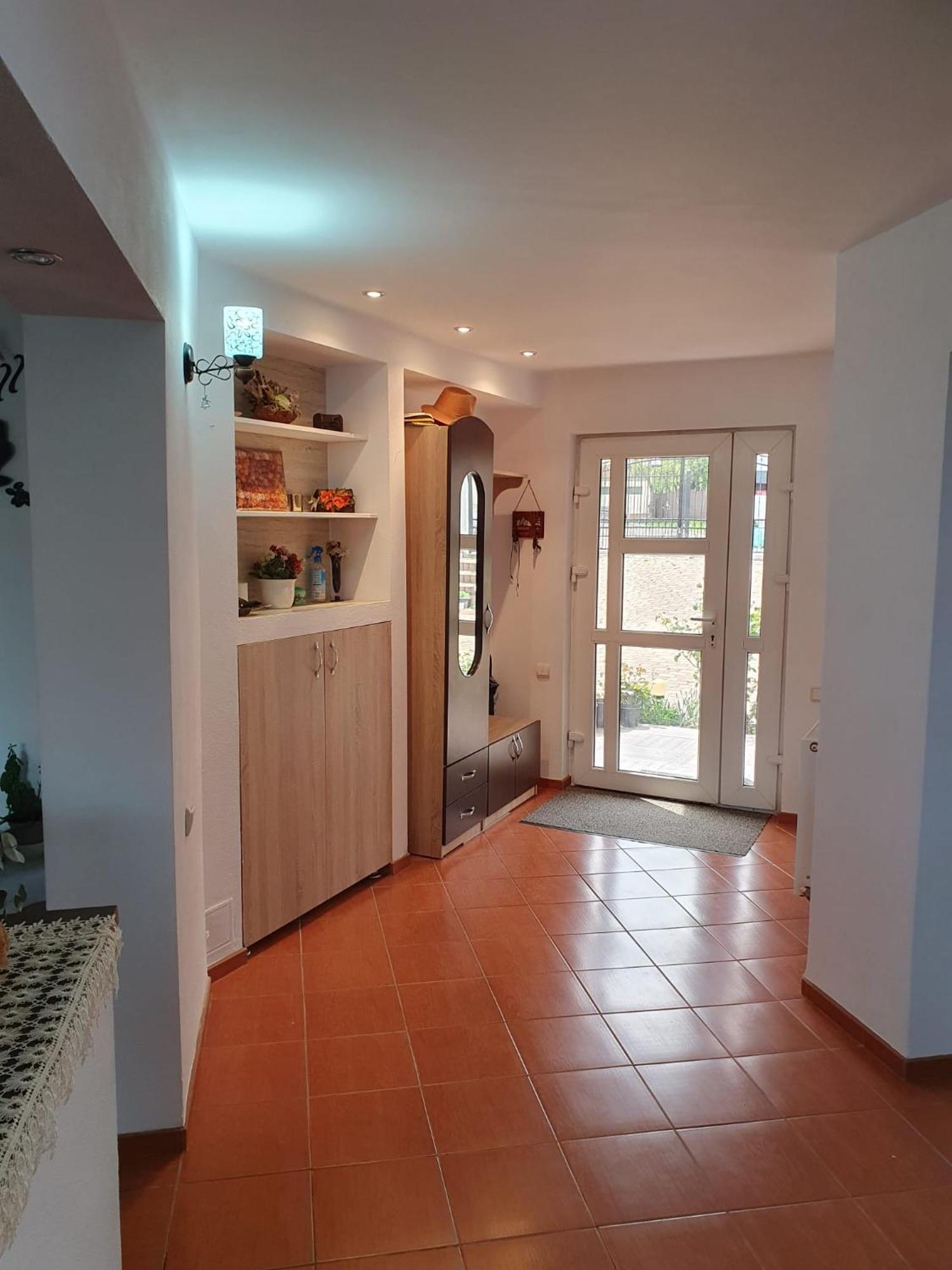 Apartmán Edelweiss Ilinca Zărneşti Exteriér fotografie